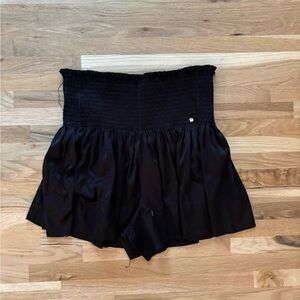 NATURAL LIFE Black High Waist Women's Shorts